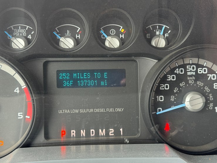 2012-ford-f350-xl-image-15