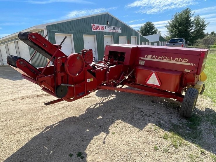 new-holland-565-image-6