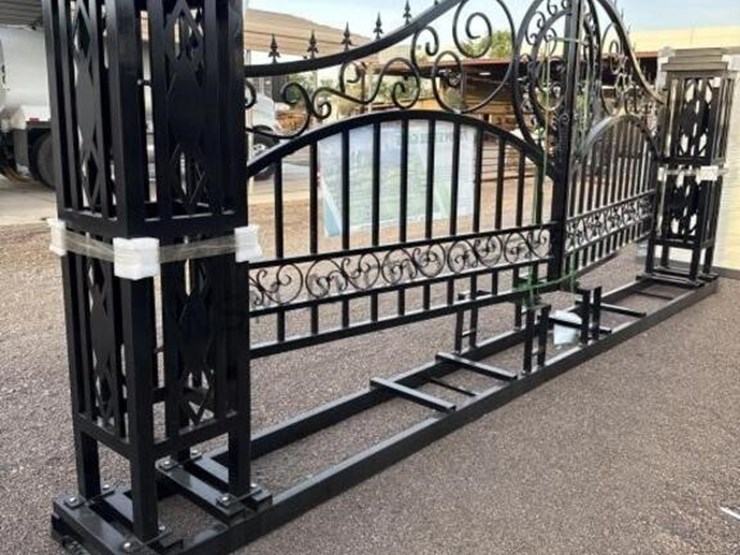 20ft-bi-parting-driveway-gate-image-4