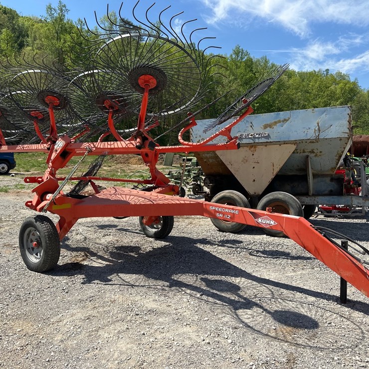 #1403 • Kuhn Speedrake SR 112