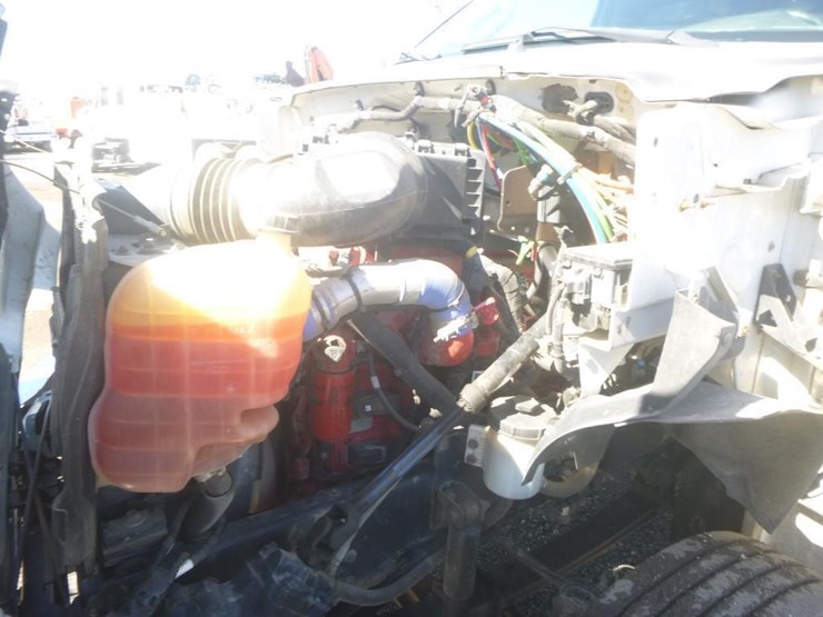 2015-ford-f750-image-21