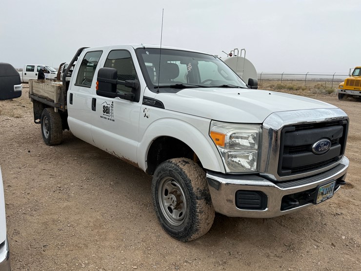 2015-ford-f250-xl-image-3