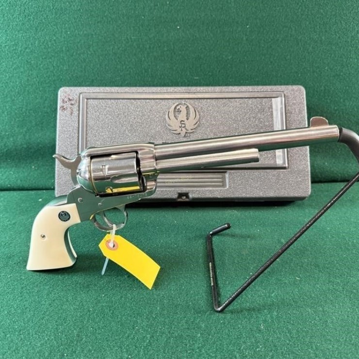 Ruger Vaquero 44 Mag Revolver