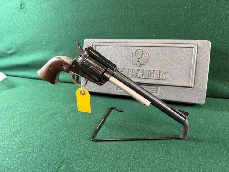 ruger-new-model-blackhawk-45cal-revolver-image-3