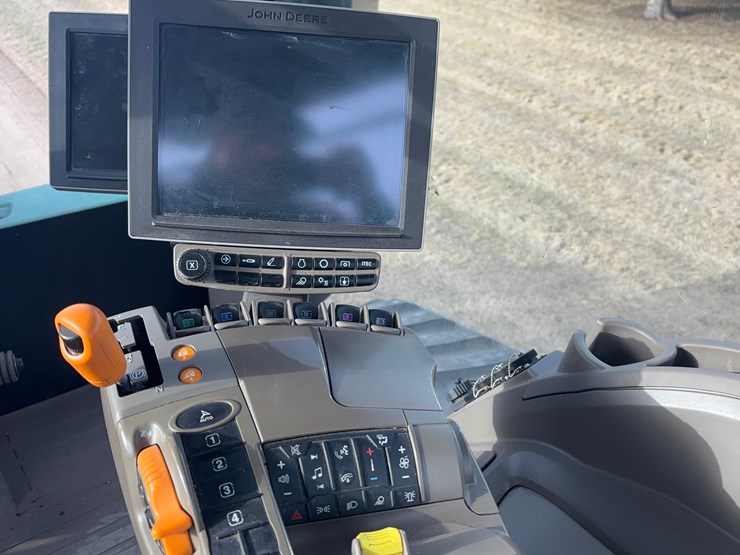 2023-john-deere-9rt-570-image-18