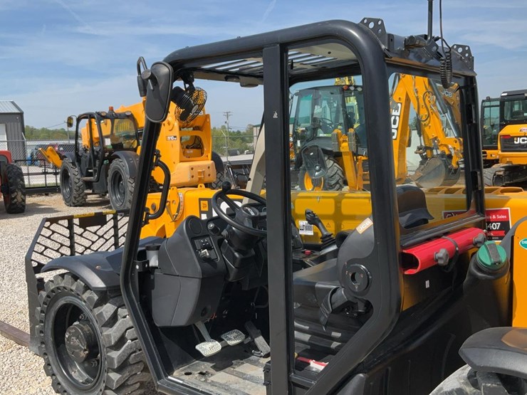 2023-jcb-505-20-image-50