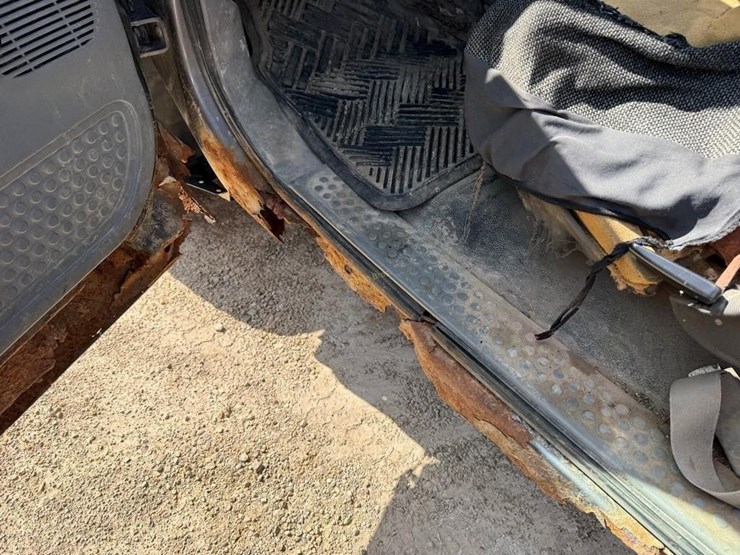 2004-ford-f350-image-11