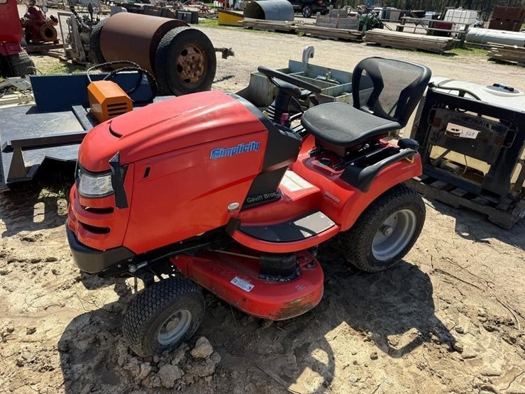 simplicity-broadmoor-image-1