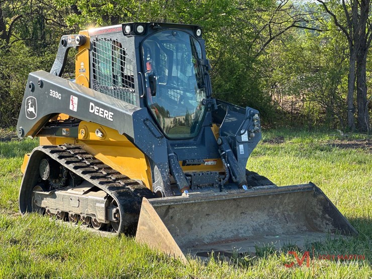 2023-deere-333g-image-1