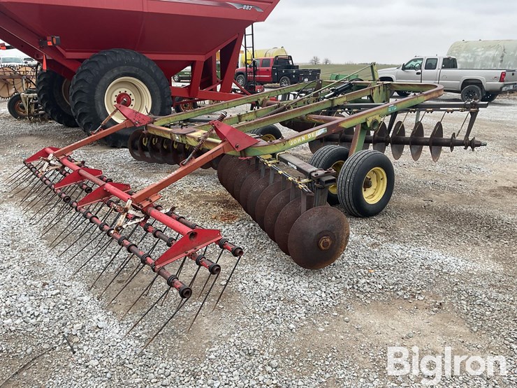 john-deere-210-image-5