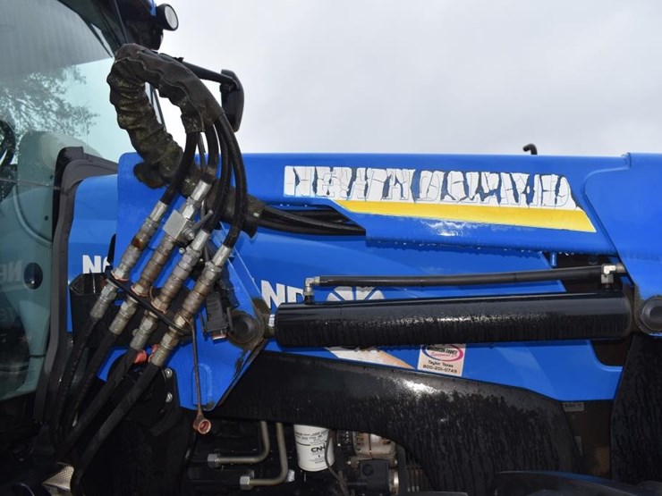 new-holland-845tl-image-8