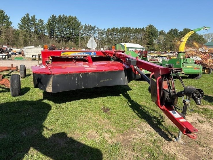 2013-new-holland-h7220-image-1