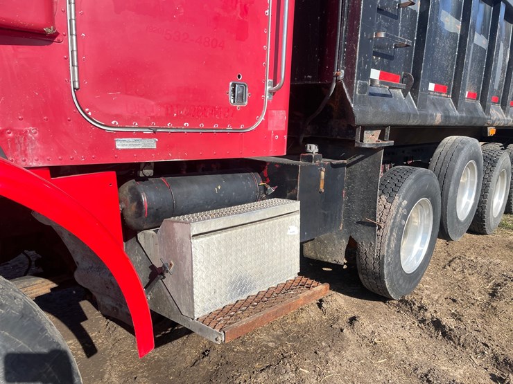 1998-peterbilt-378-image-28