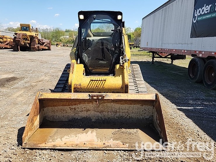 2012-caterpillar-299d-image-21