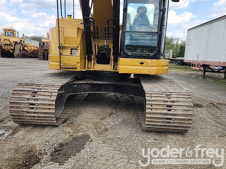 2009-caterpillar-321d-lcr-image-29