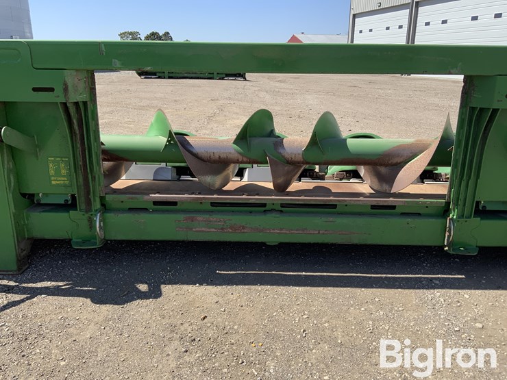 2013-john-deere-608c-image-15