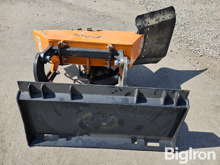2025-massey-ferguson-730-image-6