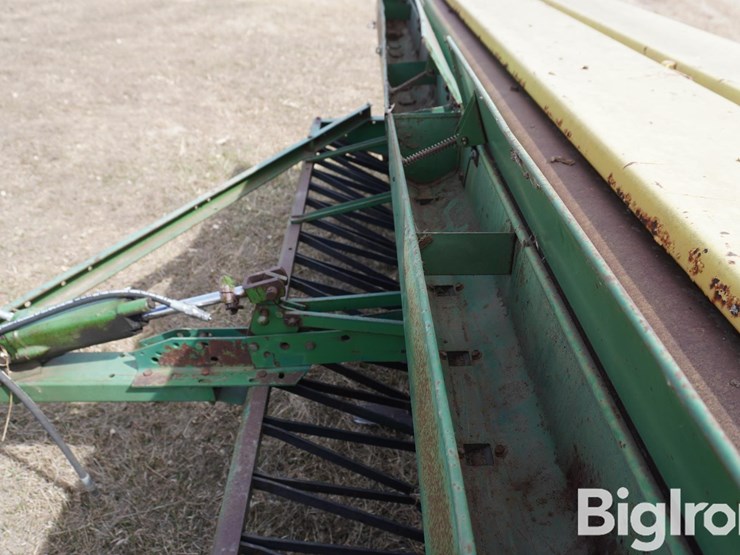 john-deere-8300-image-14