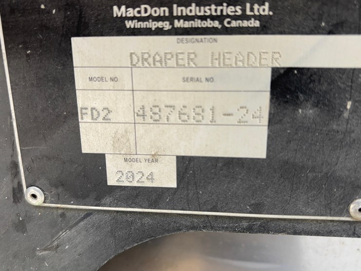 2024-mac-don-fd240-image-26