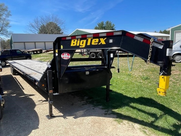 2025-big-tex-14gn-40sta-s8bk-trailer-as-is-image-2