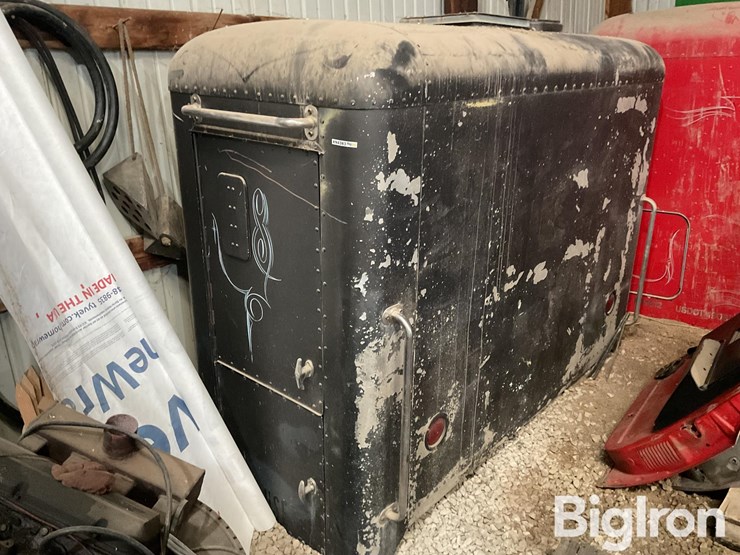 peterbilt-359-image-1