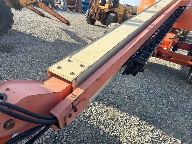 2007-jlg-400s-image-18