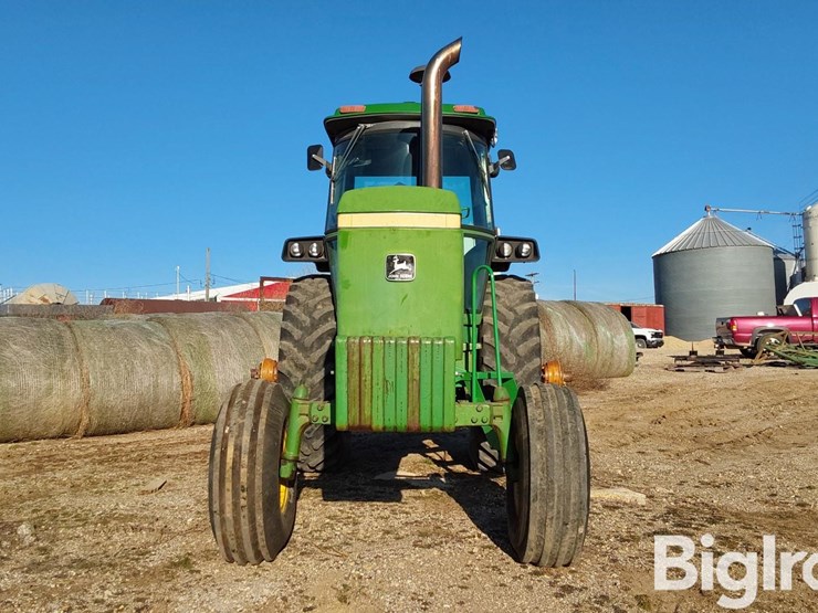 1981-john-deere-4440-image-2