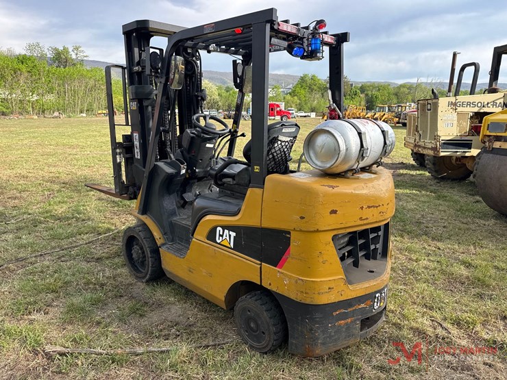 caterpillar-2c6000-image-3