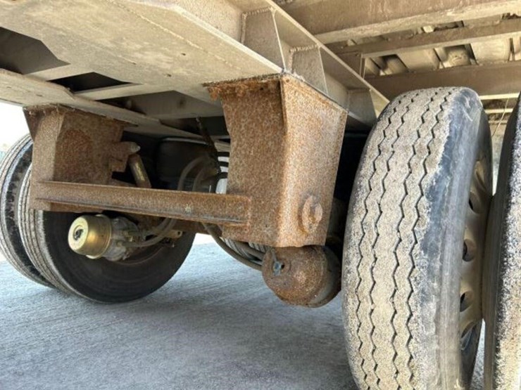 2008-titan-53-ft-image-24