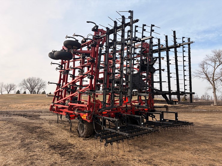 2017-case-ih-255-image-7