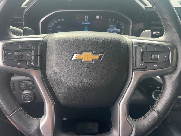 2024-chevrolet-silverado-1500-ltz-image-12