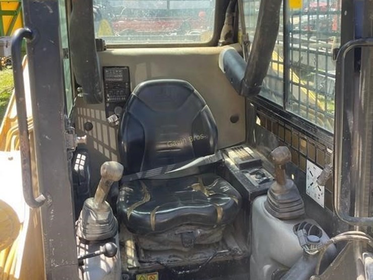 caterpillar-257b3-image-9