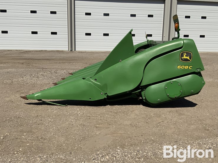 2013-john-deere-608c-image-8