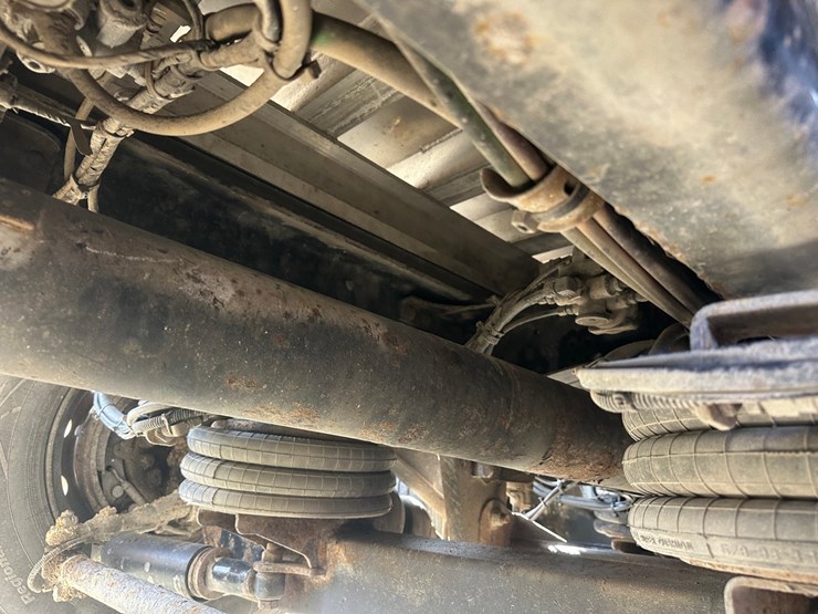 2019-massey-ferguson-8-image-69