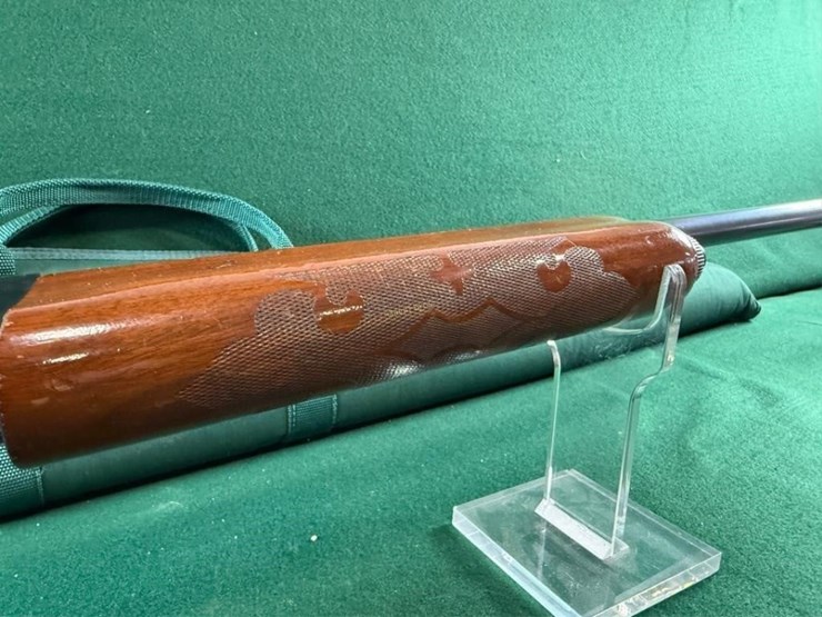 remington-mdl.1100-12ga-magnum-shotgun-image-9