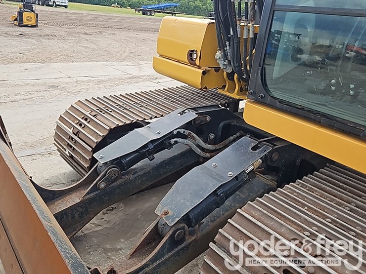 2021-caterpillar-313-image-21