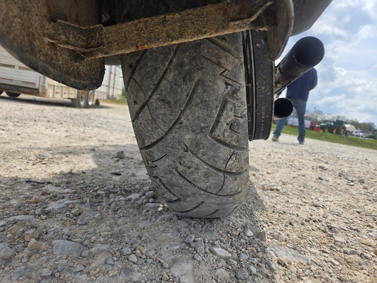 #23348-•-2006-victory-kingpin-motorcycle-image-38