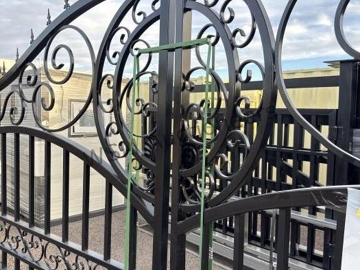 20ft-bi-parting-driveway-gate-image-8