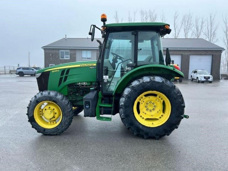 2016-john-deere-5085e-image-7