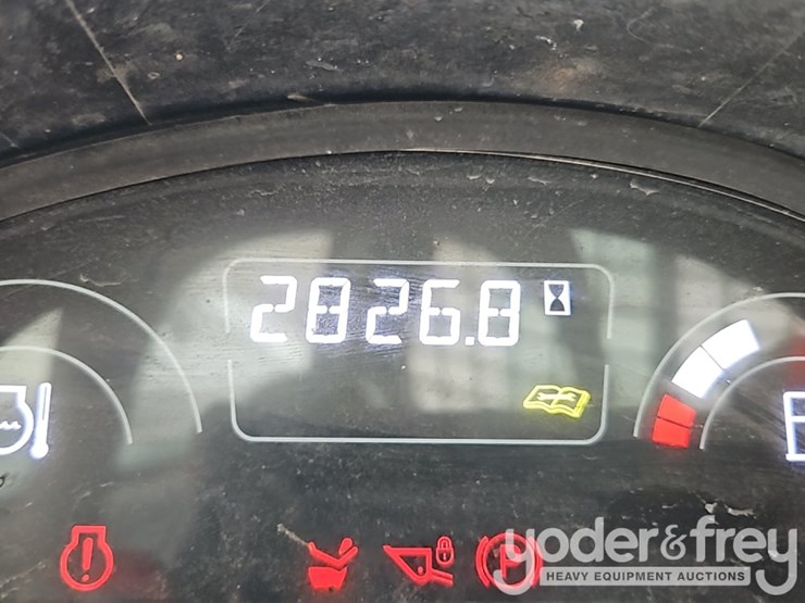 2015-bobcat-t630-image-32