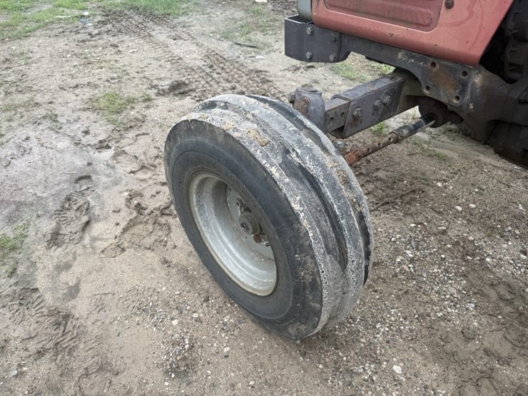 massey-ferguson-383-image-9