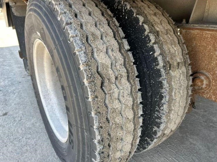 2008-titan-53-ft-image-35