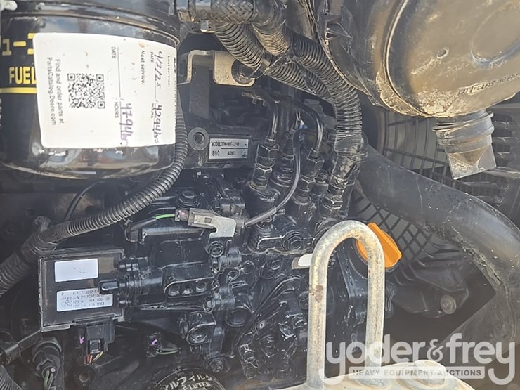 2019-deere-35g-image-43