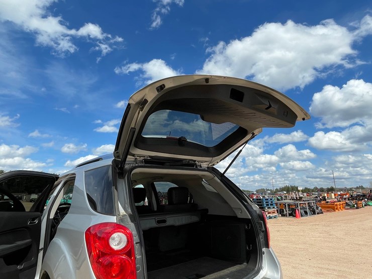 2011-chevrolet-equinox-image-37