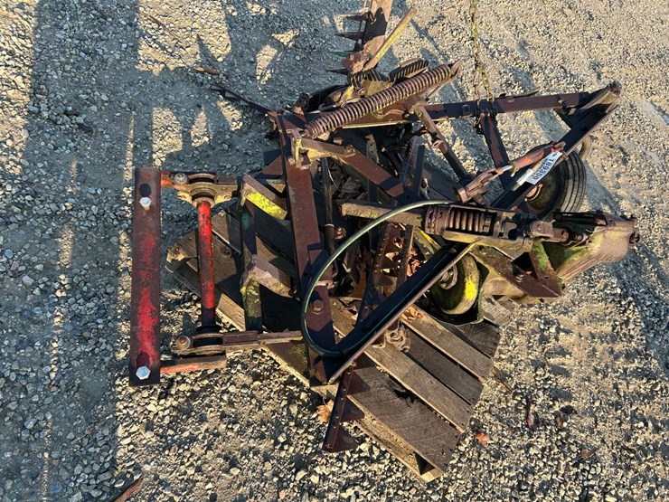 john-deere-7-image-5