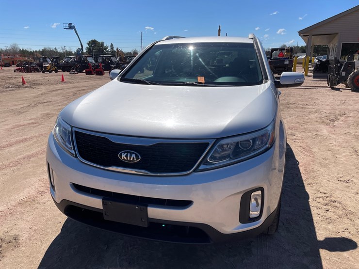 2015-kia-sorento-image-2