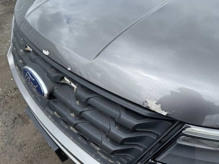 2017-ford-explorer-image-9