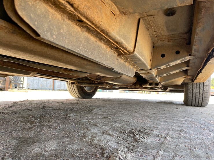 2011-cadillac-srx-image-15