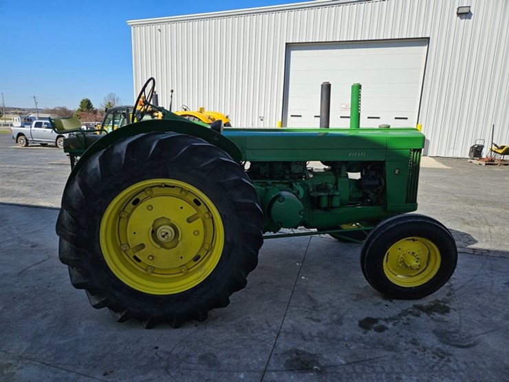john-deere-r-image-6