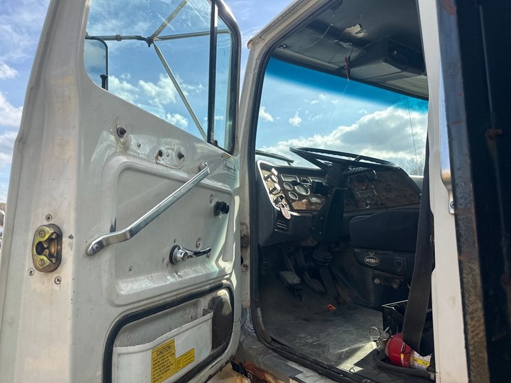 1997-cummins-m11-image-22